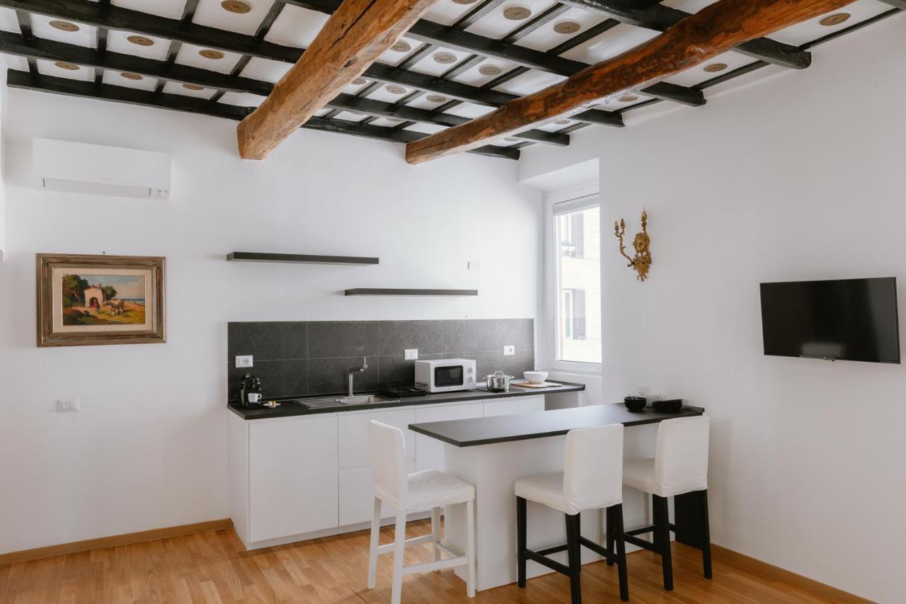 Charming Frattina - 2 Bathrooms New Apartment Рим Екстер'єр фото