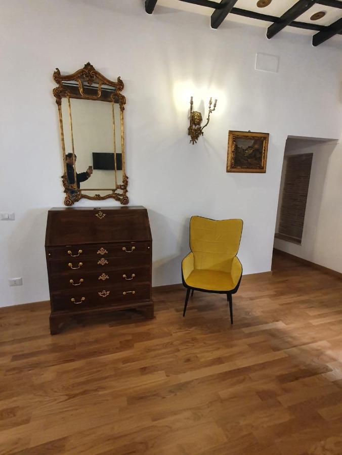 Charming Frattina - 2 Bathrooms New Apartment Рим Екстер'єр фото